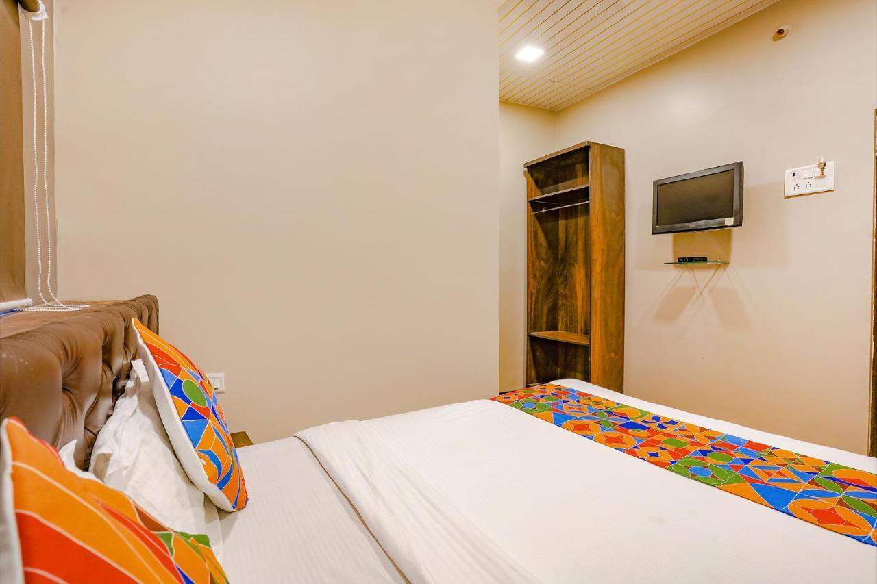 Fabexpress Comfort Stay - Nr Mumbai International Airport Extérieur photo